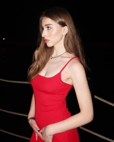Голая Алена Артамонова