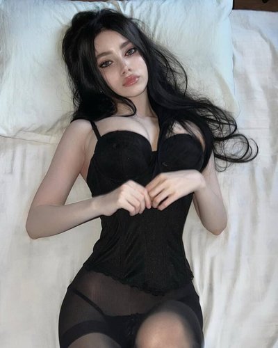 Marianna Mosesova Nude