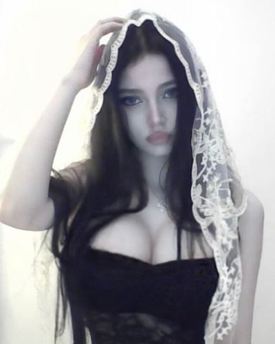 Marianna Mosesova Nude