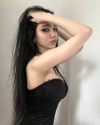 Marianna Mosesova Nude