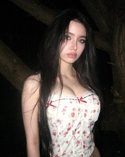 Marianna Mosesova Nude