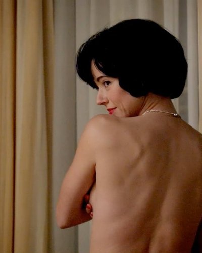 Linda Cardellini