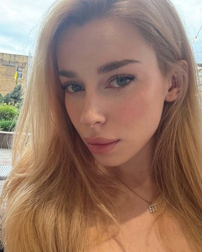 Голая Maryymme