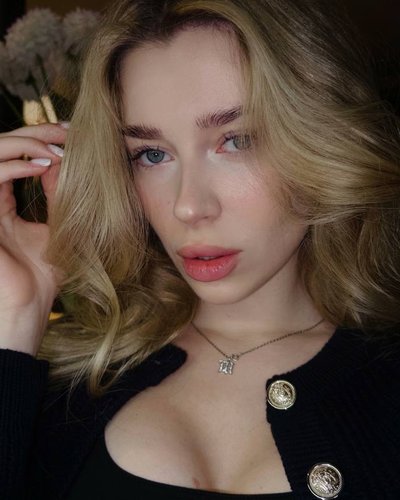Голая Maryymme