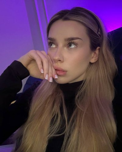 Голая Maryymme