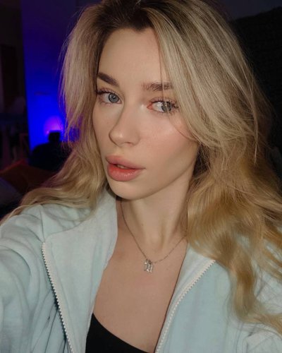 Голая Maryymme