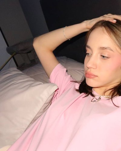 Голая Ангелина Клевцова