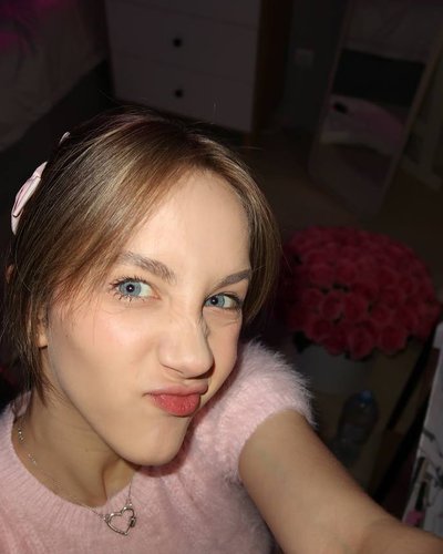 Голая Ангелина Клевцова