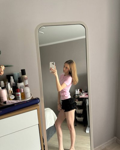 Голая Ангелина Клевцова