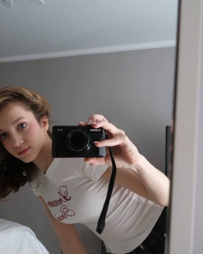 Голая Ангелина Клевцова