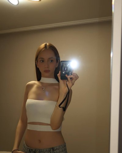 Голая Ангелина Клевцова