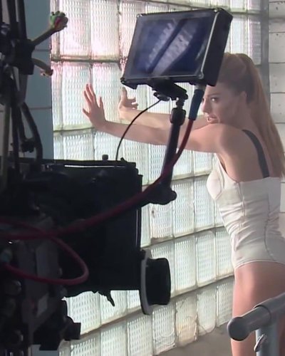 Голая Юлианна Караулова