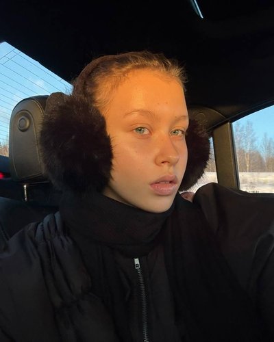 Анны Пересильд