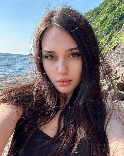 Arina Bulanova
