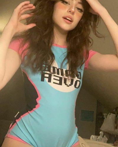 Голая Hannahowo