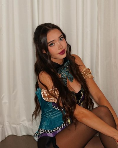 Lydia Violet