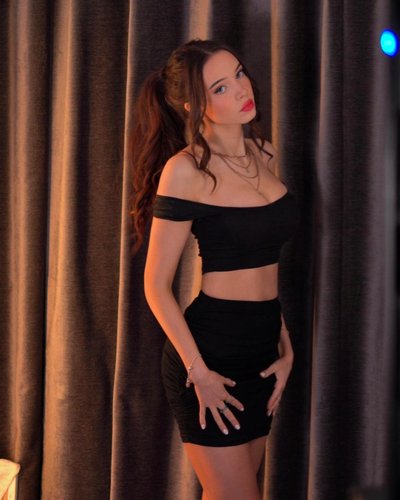 Lydia Violet