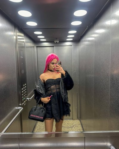 Keneli Sayks