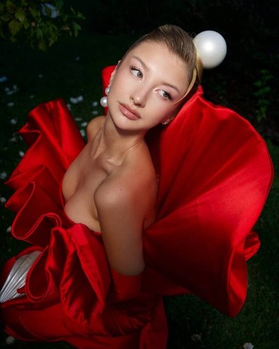 Голая Марго Овсянникова