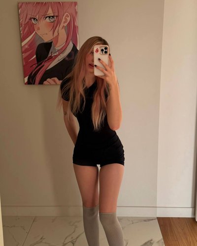 Голая Whylollycry
