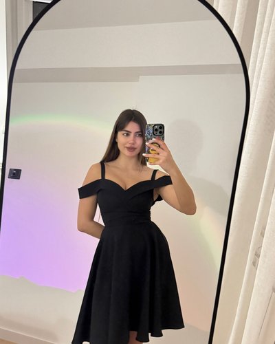 Голая Diana Rosca