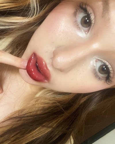 Голая Соня Кент