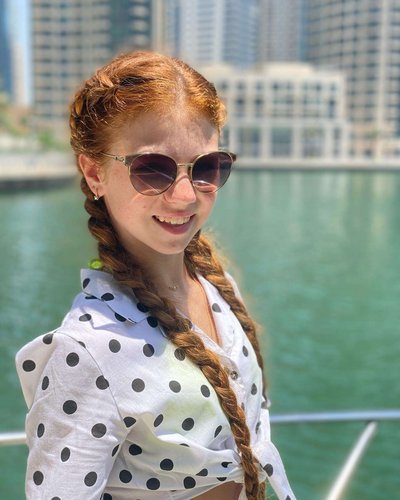 Голая Александра Трусова