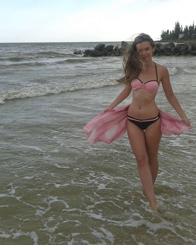 Голая Александра Трусова