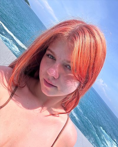 Голая Александра Трусова