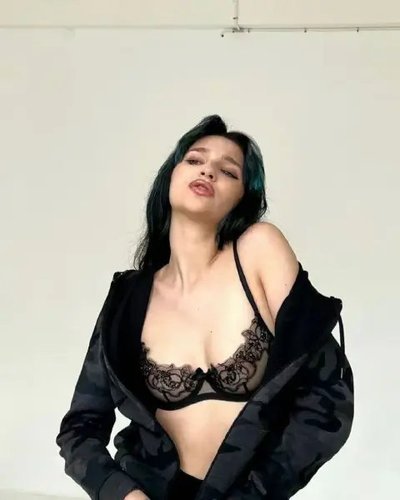 Голая Лиза Анохина