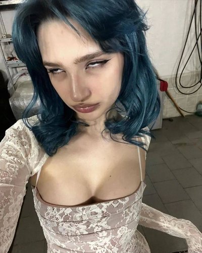 Голая Лиза Анохина