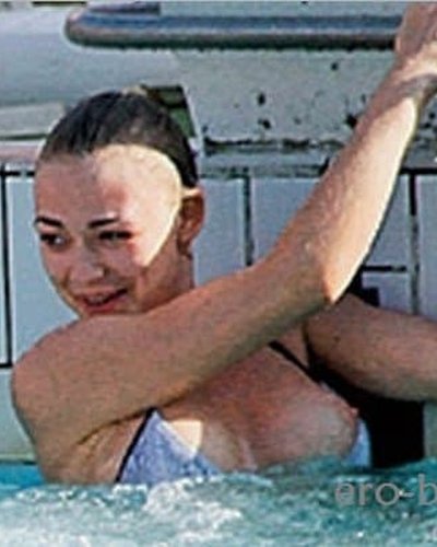 Голая Оксана Акиньшина