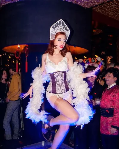 Голая Алина Алексеева