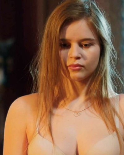 Голая Полина Гренц