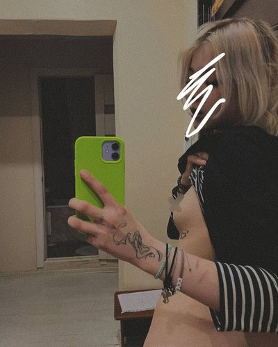 Голая Даша Суднишникова