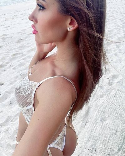 Голая Luxury Girl