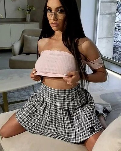 Luxury Girl