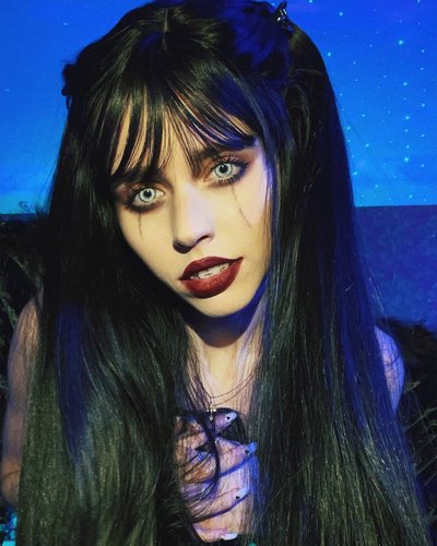 Nastya Kosh