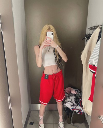 Nastya Kosh