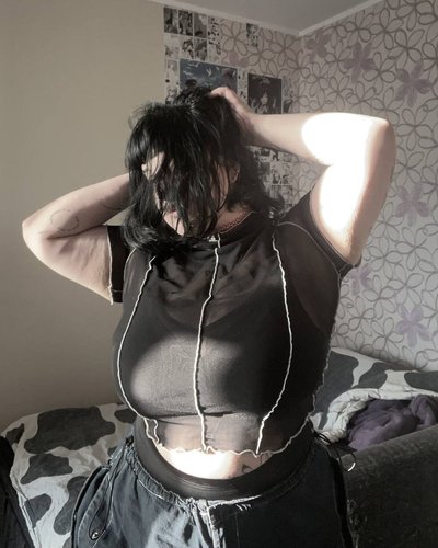 Chmonya Nude