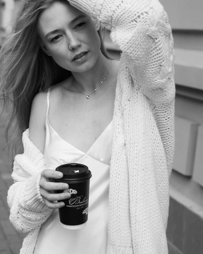 Голая Оксана Акиньшина