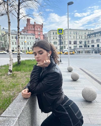 Голая Полина Денисова