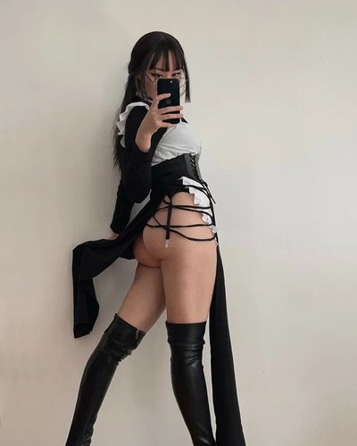 Голая Cyber Kitty