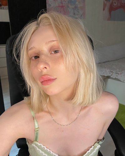 Zira Merz