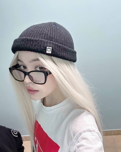 Лизы Бебриной