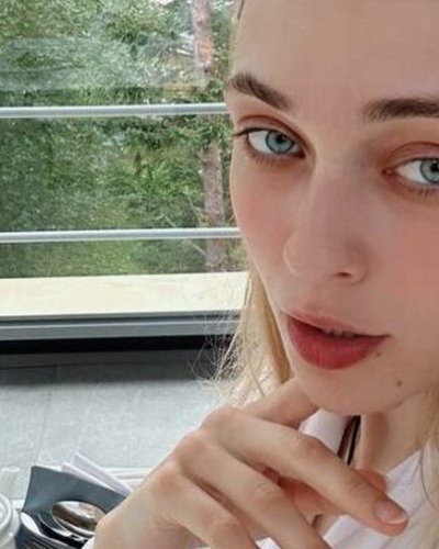 Голая Анастасия Крылова