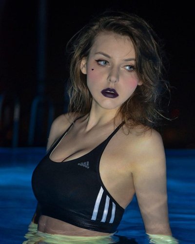 Голая Алина Рин
