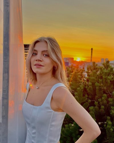 Голая Карина Александрова