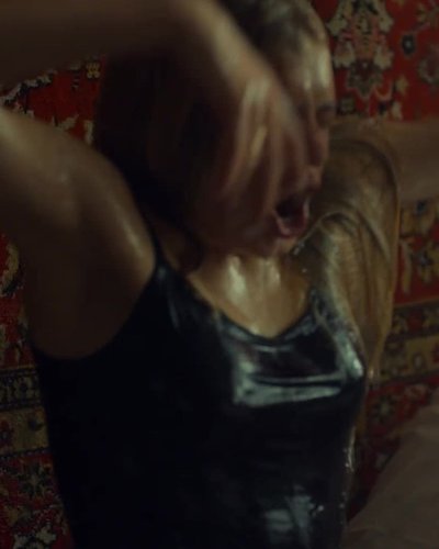 Голая Карина Александрова
