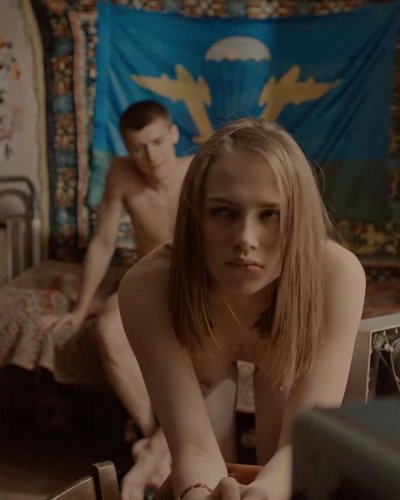 Голая Яна Енжаева